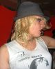 belle musicienne transexuelle