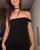 Transsexuelle normande dans la petite robe noire