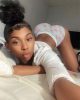 Transexuelle black et son popotin sur Bagneux